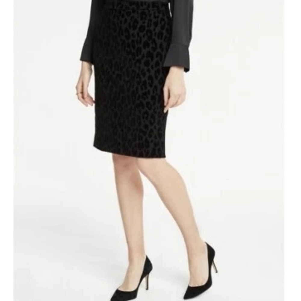 Ann Taylor Black Animal Print Pencil Skirt